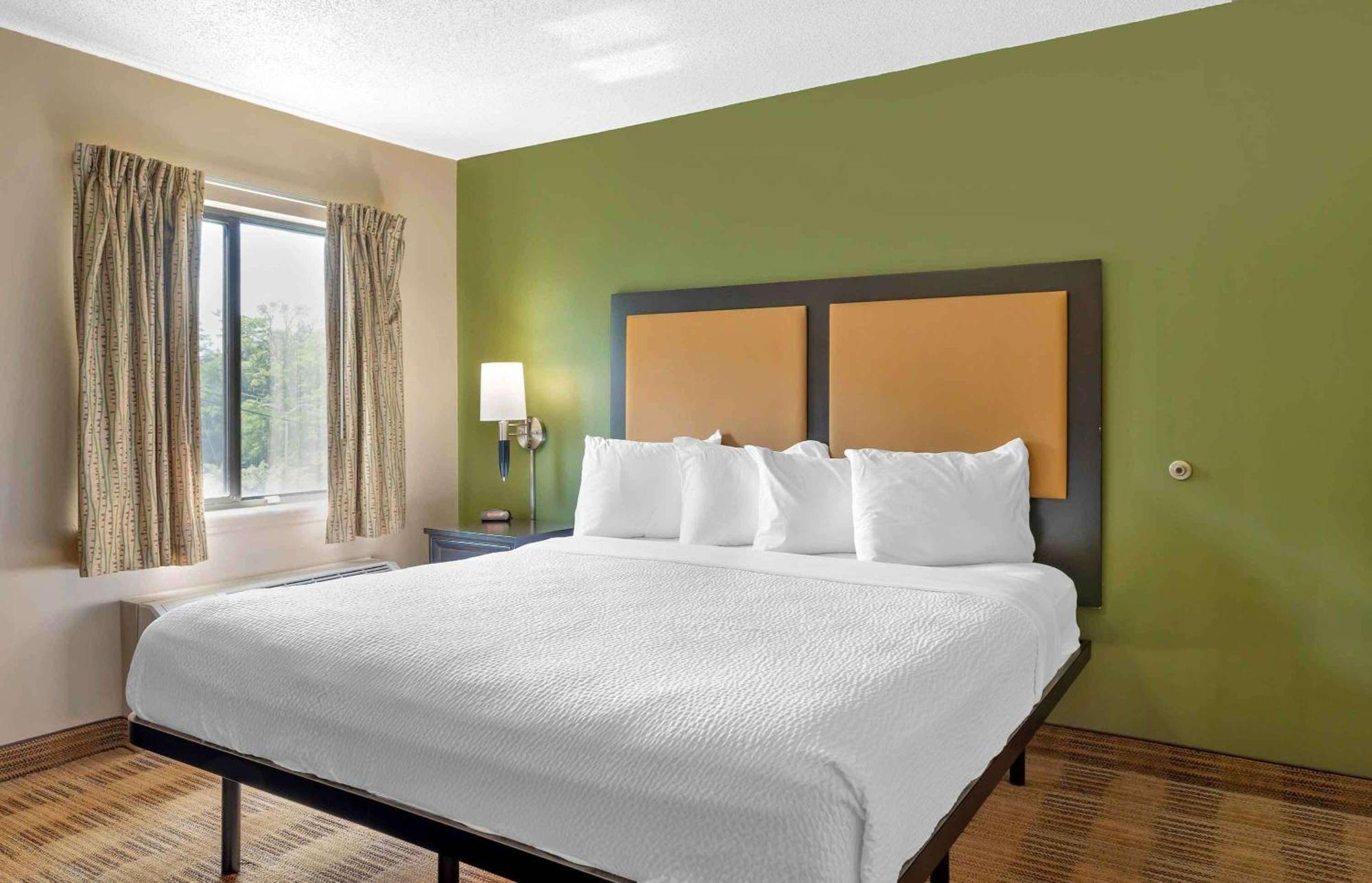 Extended Stay America Suites - Indianapolis - Northwest - I-465 Экстерьер фото