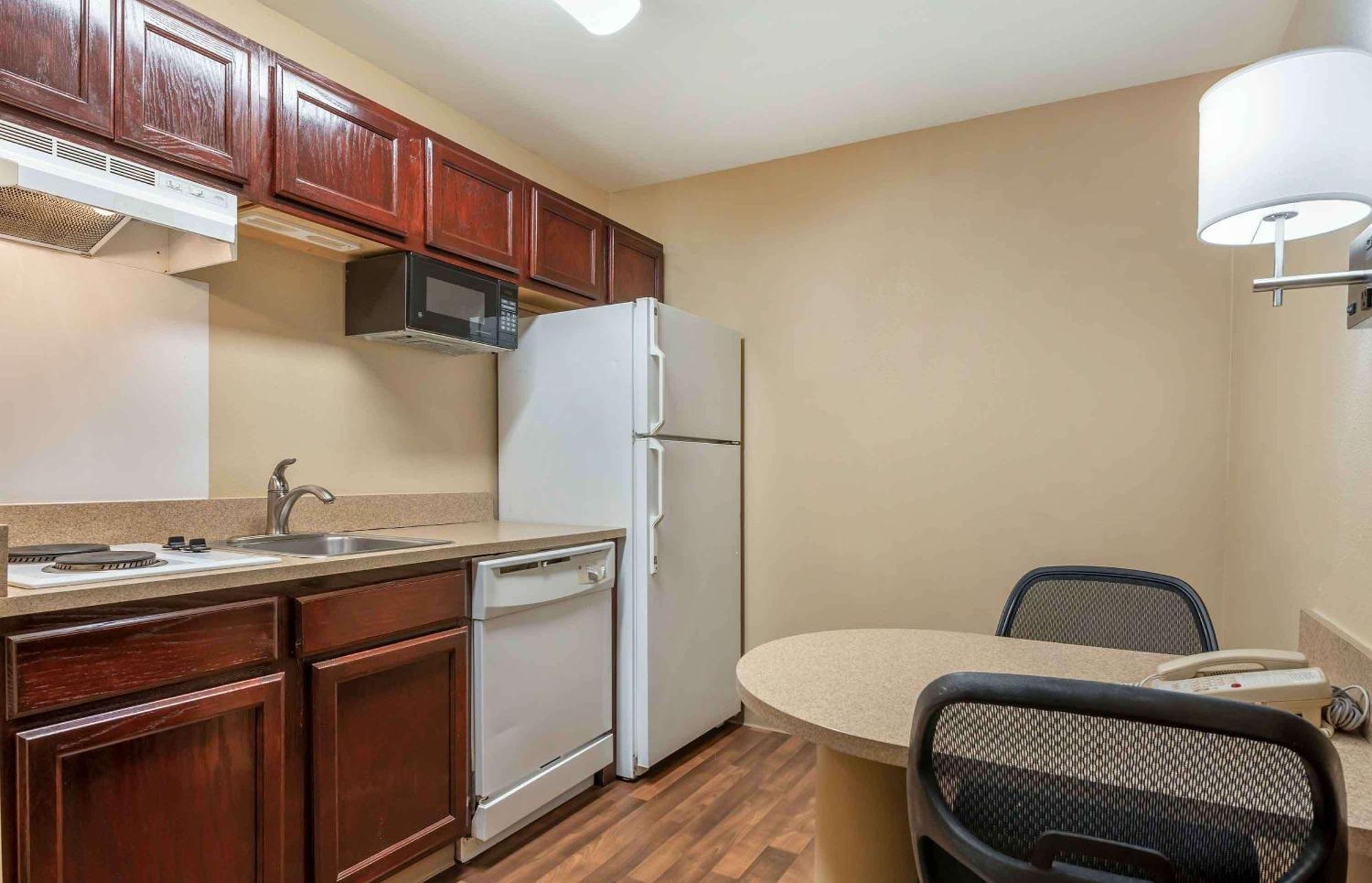 Extended Stay America Suites - Indianapolis - Northwest - I-465 Экстерьер фото